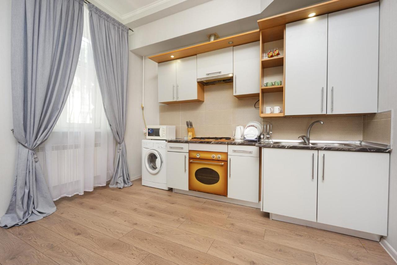 Apartment Zhukovskogo 17 Odessa Eksteriør bilde