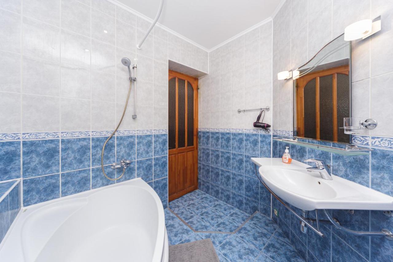 Apartment Zhukovskogo 17 Odessa Eksteriør bilde